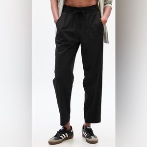 GapFit Runaround Pant